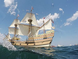 Restored Mayflower II makes long-awaited return to Plymouth