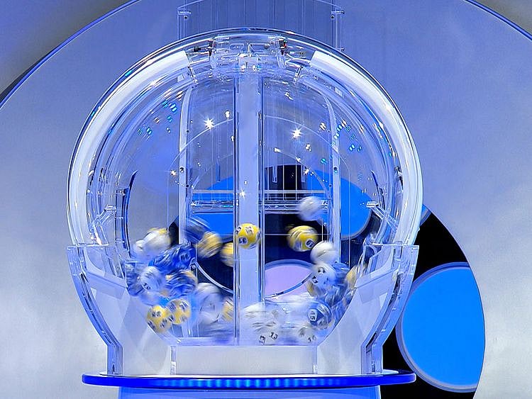 Emirates Loto machine