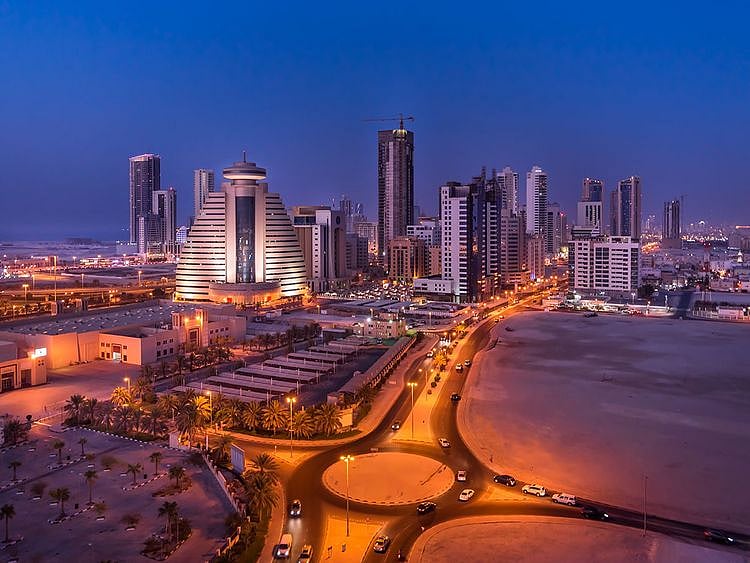 Stock Bahrain Manama skyline 