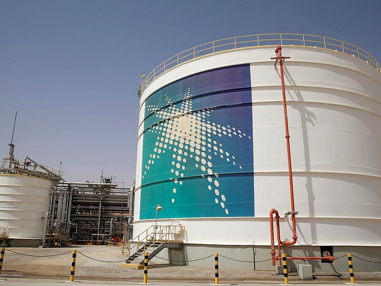 Stock Saudi Aramco oil refinery