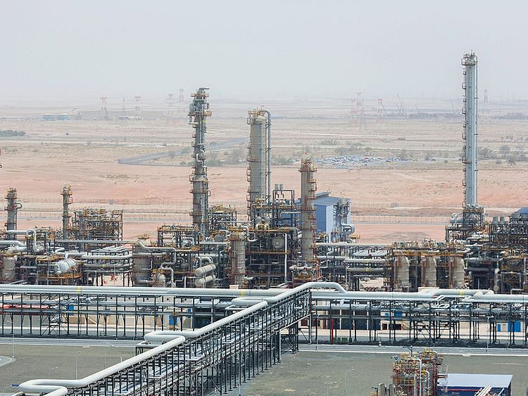 Stock UAE Oil Refinery Adnoc Ruwais