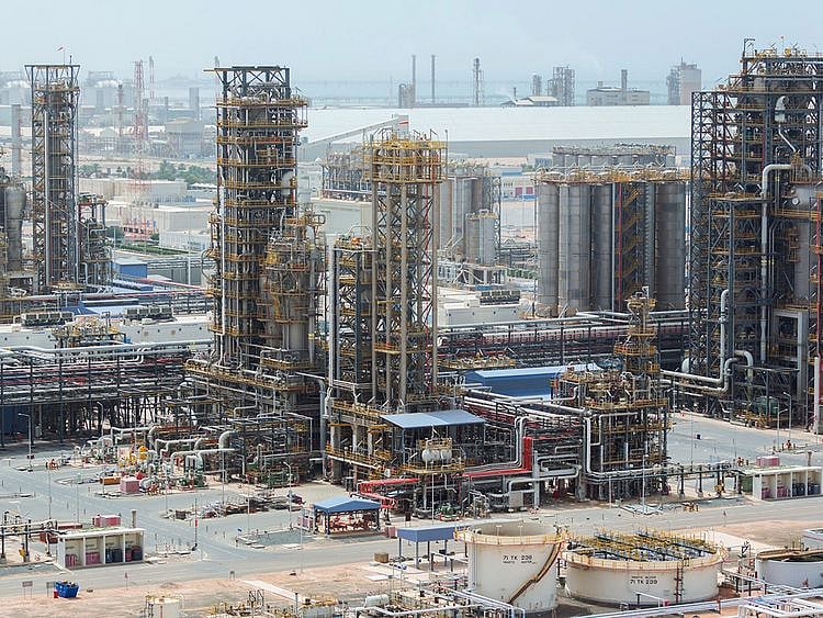Stock UAE Oil Refinery Adnoc Ruwais