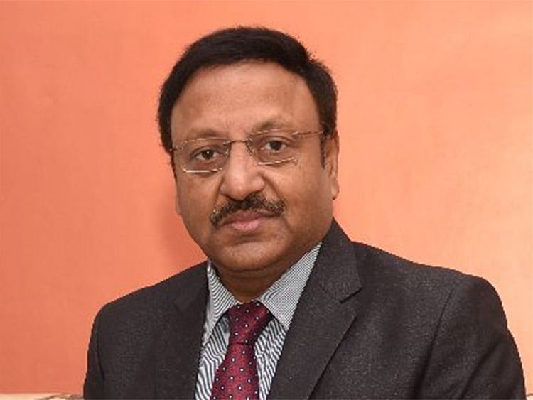 https://twitter.com/rajeevkumr