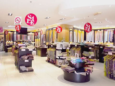 Visit Regal Fabrics to grab stunning wear for 20-75% off at its select Dubai stores in Al Karama, Al Fahidi, Meena Bazaar, Satwa and Al Barsha