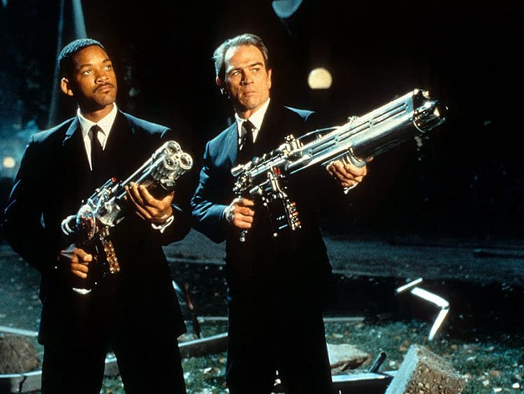 Tommy Lee Jones and Will Smith in Men in Black-1598432670269
