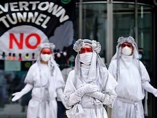 Photos: Climate protests in London