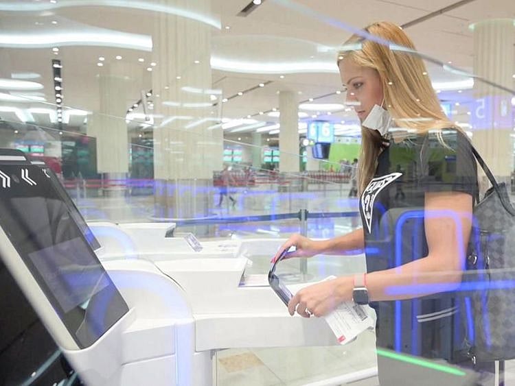 Stock Dubai airport smart gate