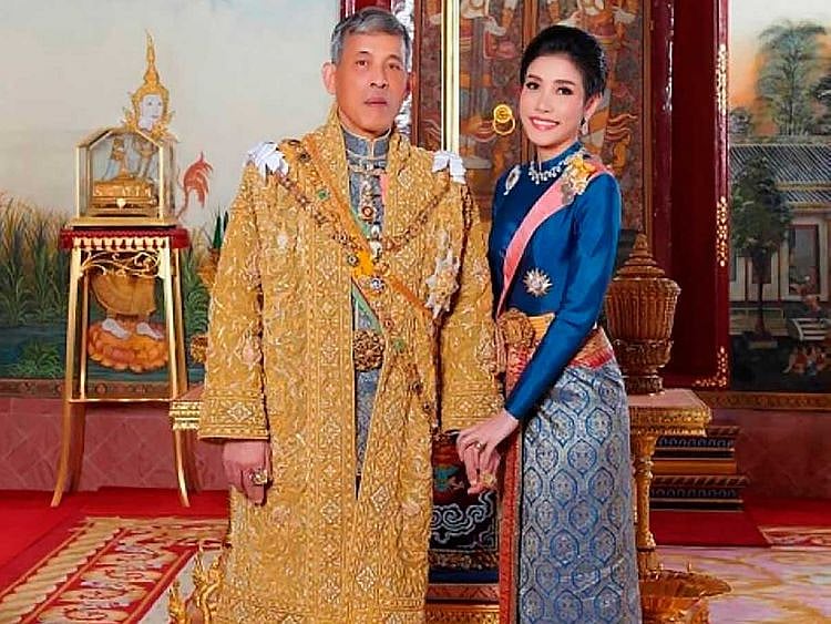 Thailand king and consort