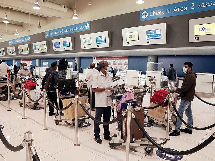 Stock Dubai airport passengers