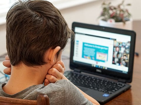 How to prevent pain, strain and physical development issues in kids while they school from home