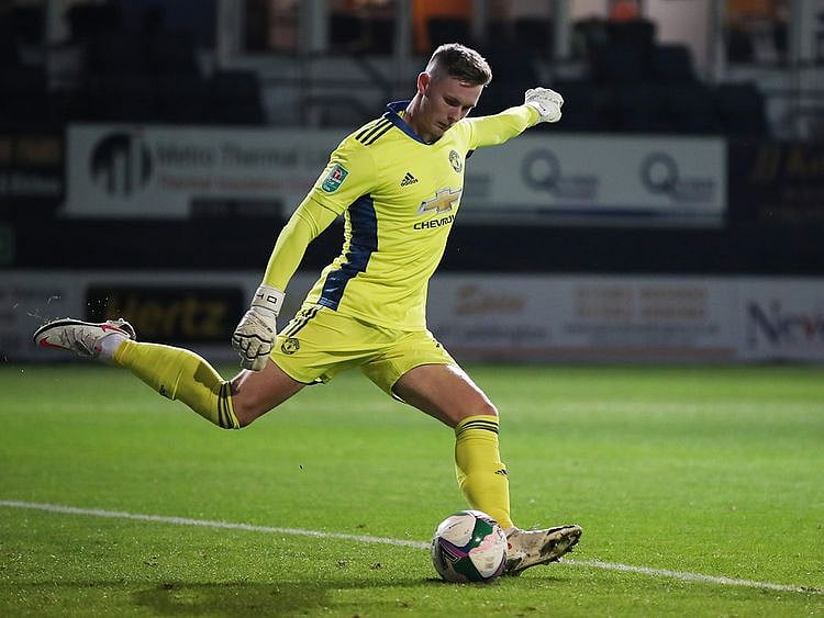 Manchester United's Dean Henderson