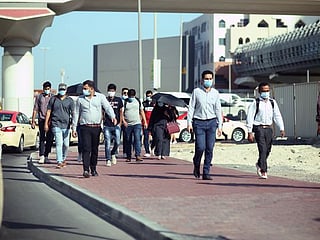 UAE: Only given basic salary for annual vacation. Is it legal?