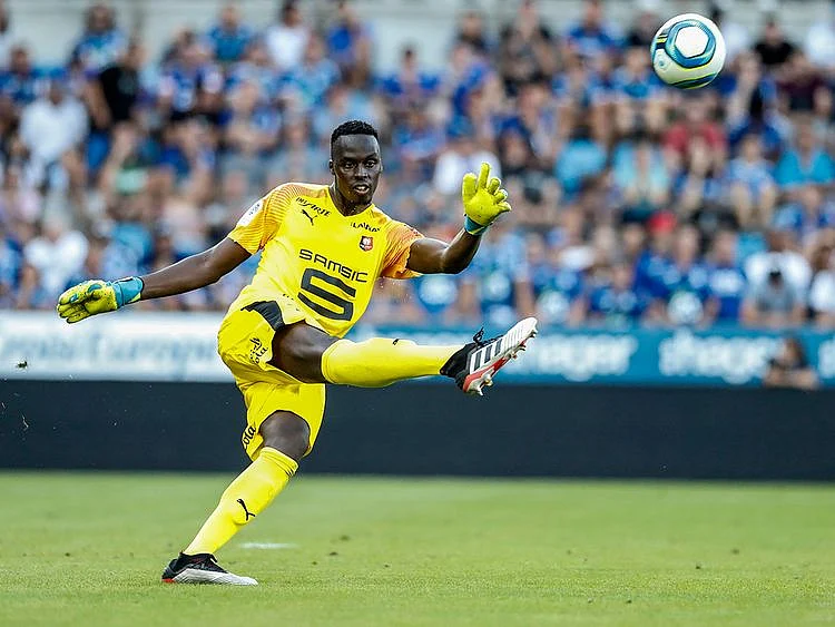  Rennes goalkeeper Edouard Mendy has signed for Chelsea