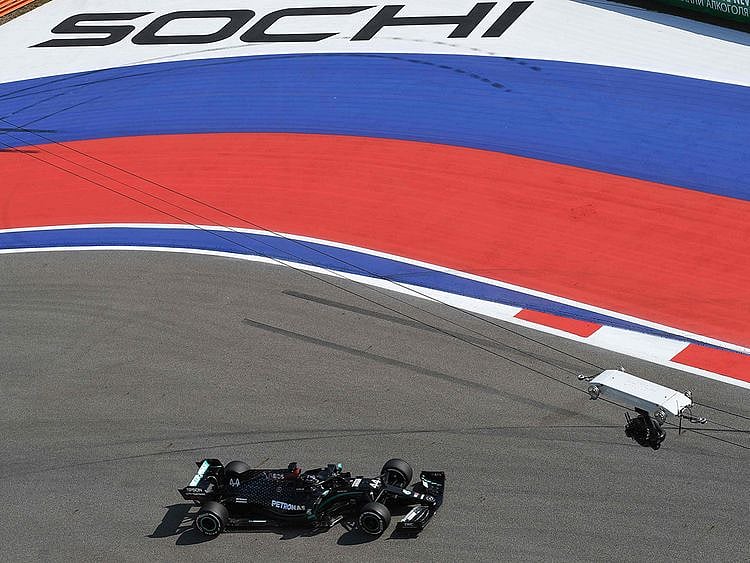 Lewis Hamilton hopes to make history at Sochi in the Russian Grand Prix