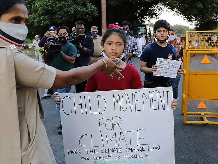 2020-09-28T073546Z_1775753541_RC2J7J978AI5_RTRMADP_3_CLIMATE-CHANGE-YOUTH-INDIA-(Read-Only)