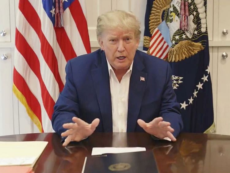 2020-10-03T232508Z_1757869472_RC2BBJ9TPE38_RTRMADP_3_HEALTH-CORONAVIRUS-TRUMP-(Read-Only)