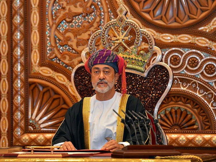 Sultan's visit coincides with the 40th anniversary of diplomatic relations between the two nations, established on September 26, 1985. 