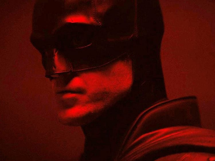 Batman Robert Pattinson 1-1601964692084