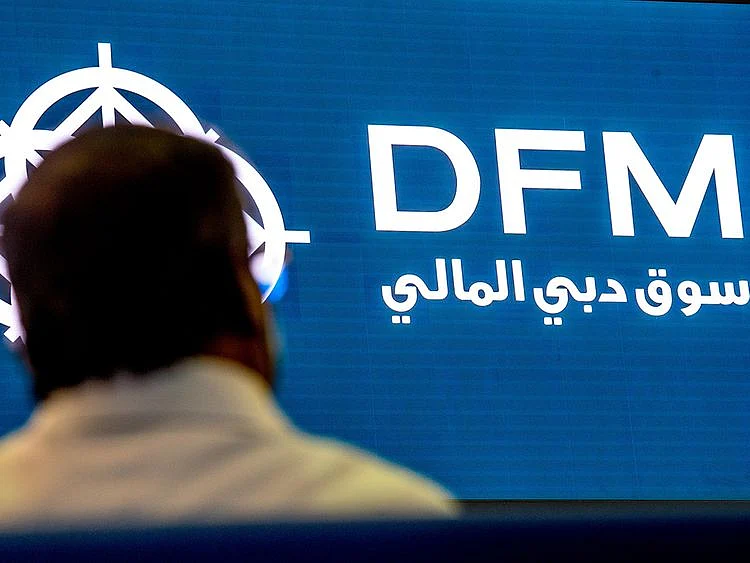 Stock DFM Dubai stock market traders