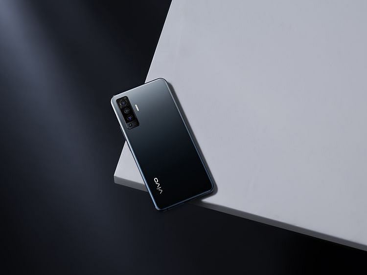 Vivo X50 Pro 1