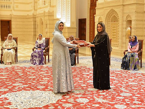 The Honourable Lady, Spouse of His Majesty the Sultan, presented the Royal Orders during a ceremony held at Al Barakah Palace today on the occasion of Omani Women’s Day.