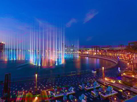 Palm Fountain: Your event guide to the record-breaking event on Thursday