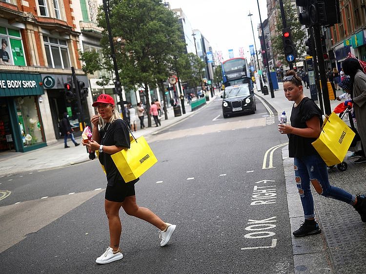 Stock London Britain UK economy people