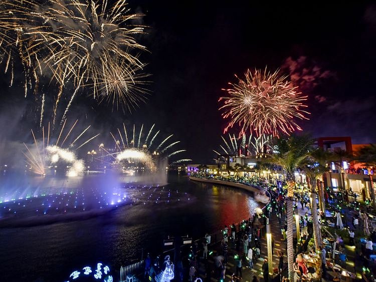 Copy of NAT 201022 PALM FOUNTAIN ARAMZAN9-1603388591565