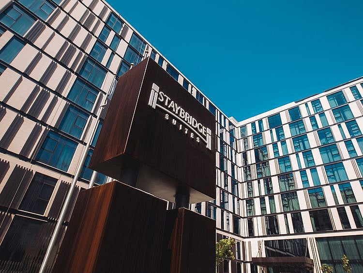 Staybridge-Suites-Dubai
