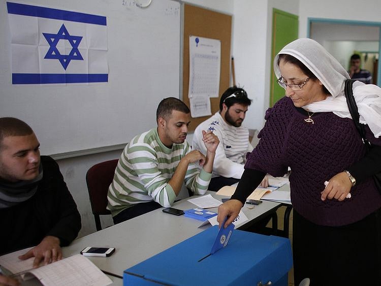 REG 201028 Israeli Arabs111-1603891600693