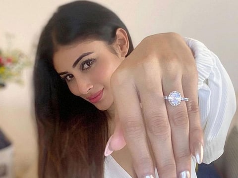 Is Bollywood actress Mouni Roy engaged? Diamond ring leaves fans curious