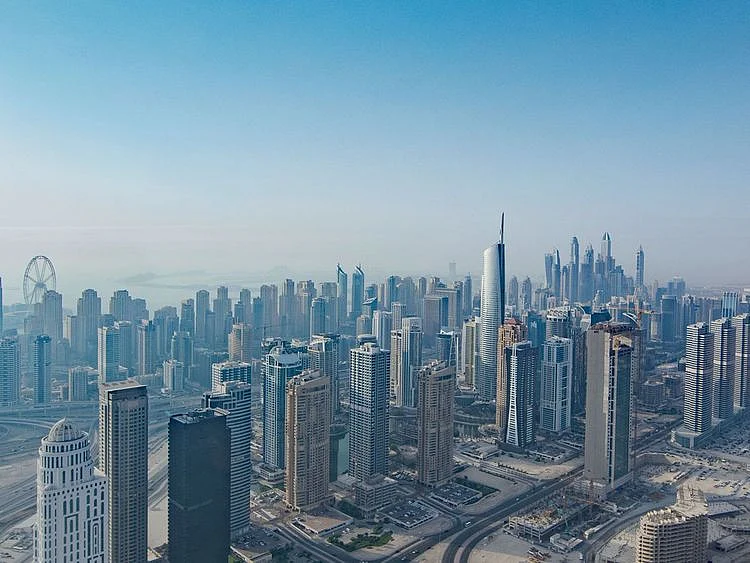 STOCK JLT DMCC