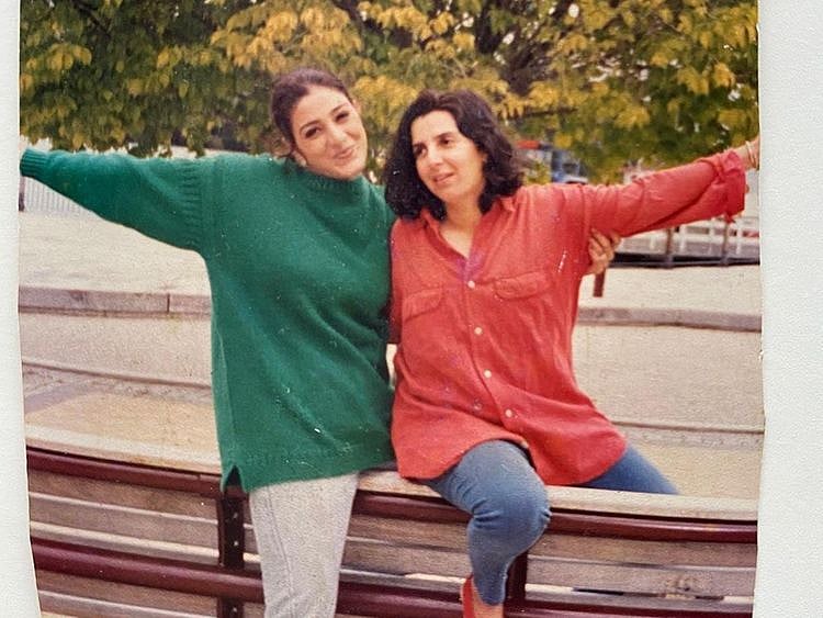 Tabu and Farah Khan