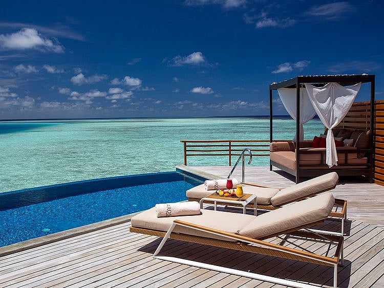 Baros Maldives wet deck