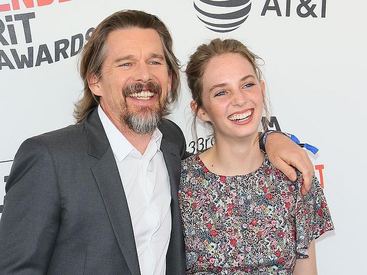 TAB 201115 Ethan Hawke-1605420753168