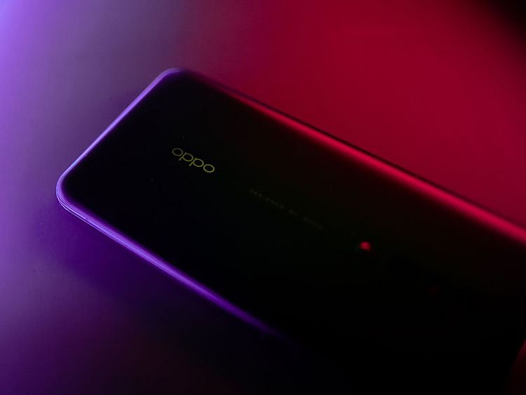 OPPO to introduce concept phone with rollable display