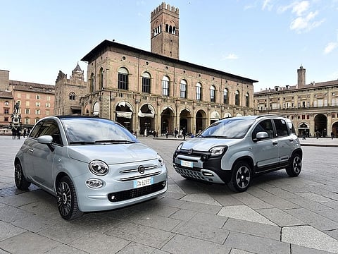 Fiat Chrysler Automobiles NV and PSA Group are poised to get shareholders' sign-off on a combination.