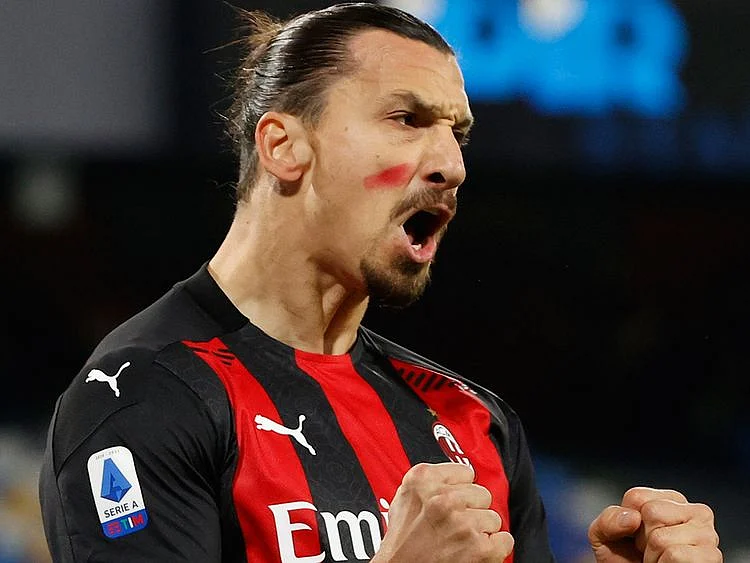 AC Milan's Zlatan Ibrahimovic against Napoli