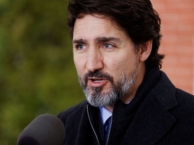 2020-11-20T180815Z_120207293_RC267K980OPO_RTRMADP_3_HEALTH-CORONAVIRUS-CANADA-(Read-Only)