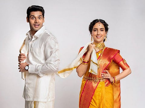 Abhimanyu Dassani and Sanya Malhotra in 'Meenakshi Sundareshwar'.