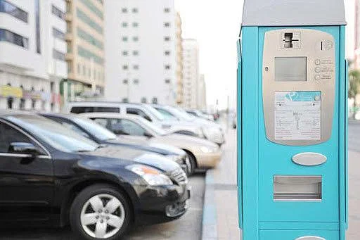 NAT 201129 AD parking-1606637583678
