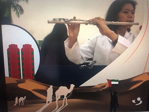 A group of talented medical consultants, doctors, technicians, pharmacists and nurses at SEHA played the UAE’s national anthem on their musical instruments. 
