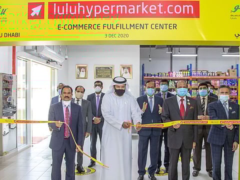 The fulfillment center was inaugurated by Abdulaziz Bawazeer, Executive Director Commercial Section ZoneCrop, in the presence of Yusuff Ali M.A., Chairman and Managing Director of LuLu Group, along with other top officials from Zones Corp and LuLu Group.