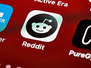 Robinhood and Reddit protected from lawsuits by user agreement, Congress
