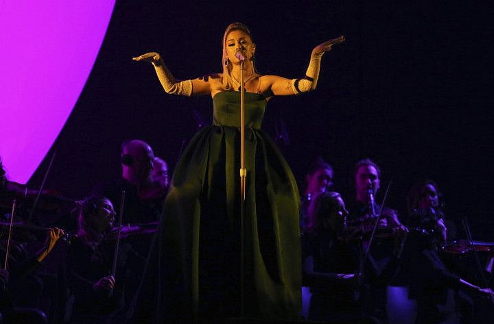 Copy of People_Ariana_Grande_64988.jpg-3151f-1608527882963