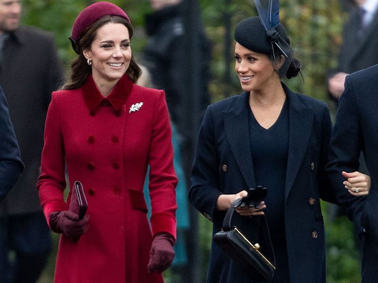 TAB KATE MEGHAN12-1577683147239