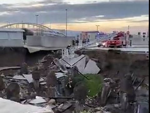 Sinkhole Italy 