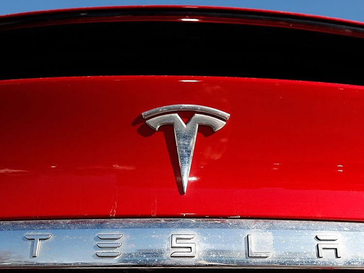 auto tesla