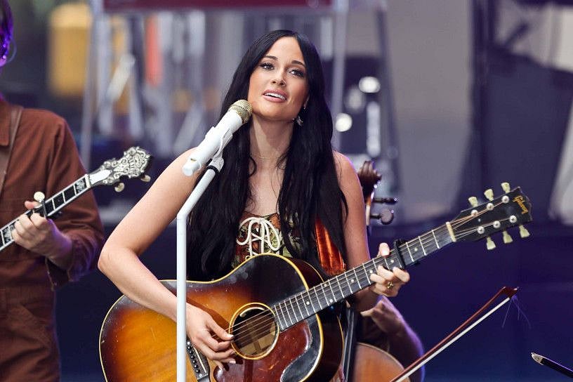 TAB 210111 Kacey Musgraves 2-1610351646833