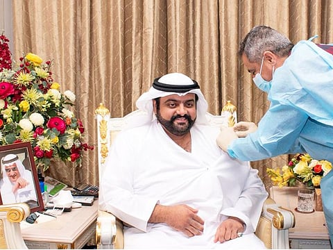  His Highness Sheikh Mohammed bin Hamad bin Mohammed Al Sharqi, Crown Prince of Fujairah, receiving the first jab of the COVID-19 vaccine